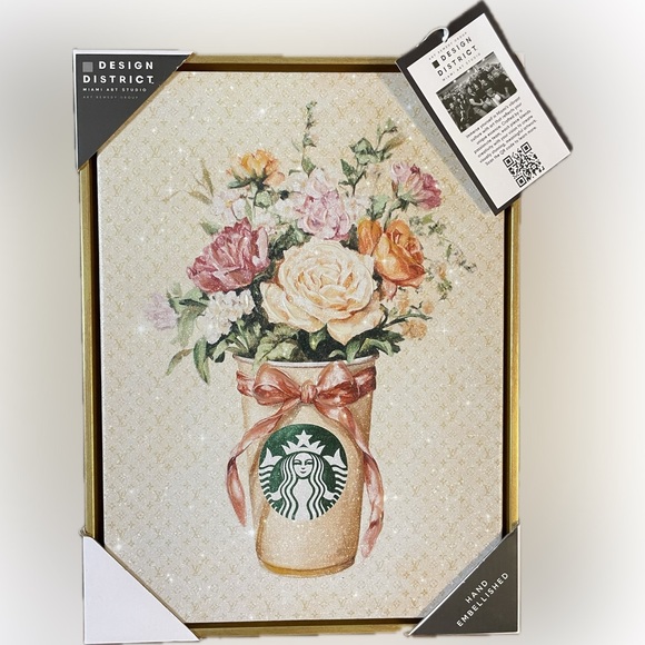 design district Other - District Floral Wall Art with Vase